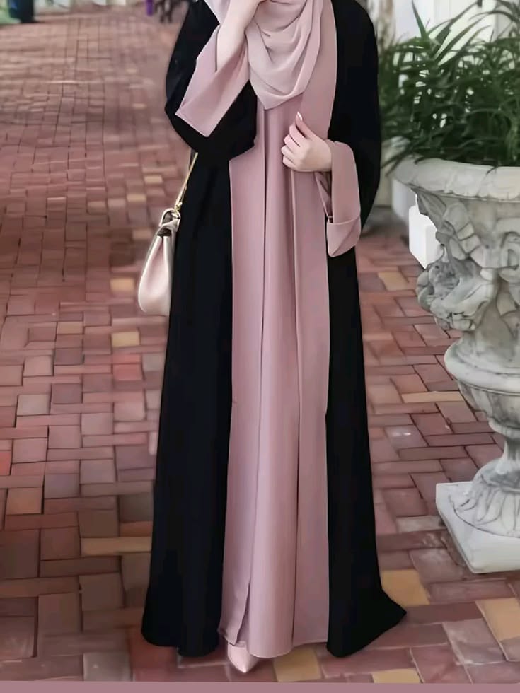 Black & Pink Open Abaya